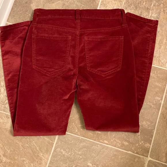 J. Crew 9" high-rise burgundy toothpick jean. - Picture 7 of 14